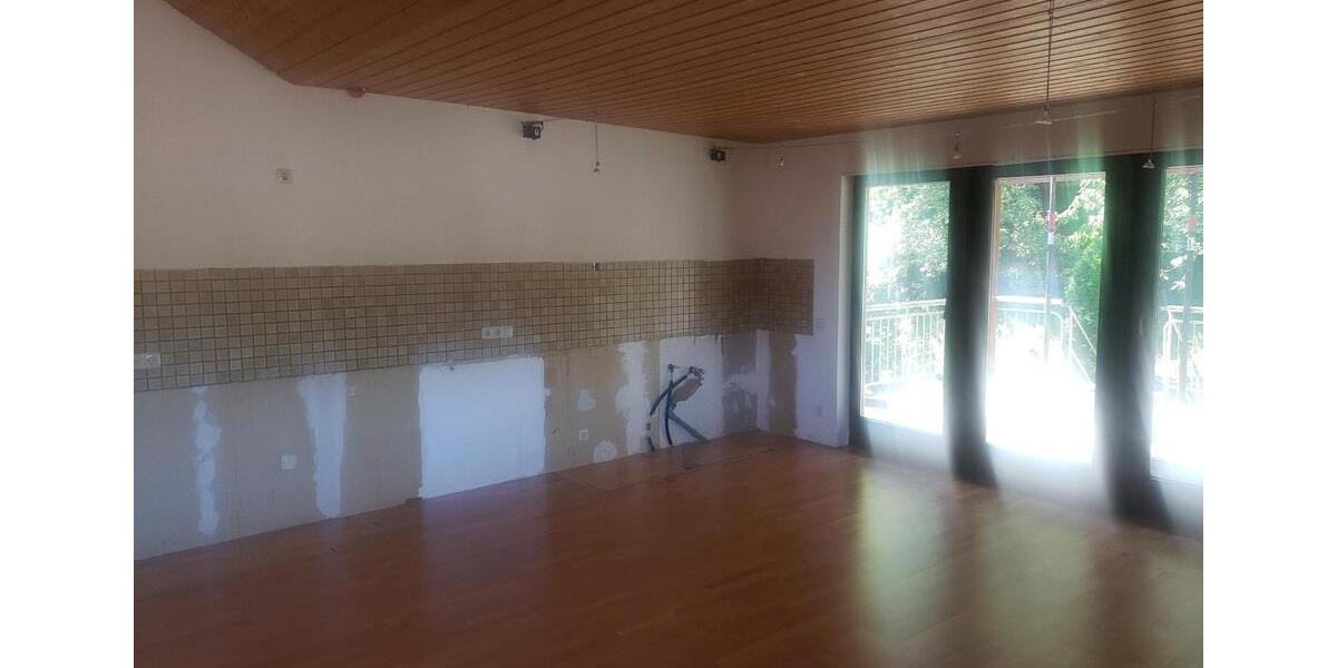 Dachgeschoßwohnung Rheinbach - 3 Zimmer, 97 m&sup2;, 850&euro; | Angebot:26110153