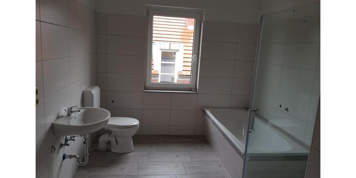 Etagenwohnung Ludwigslust - 3 Zimmer, 82 m&sup2;, 704&euro; | Angebot:26646270