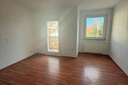 Gepflegte 3 Zimmer Wohnung mit Balkon in bester Lage Langen 3 zimmer