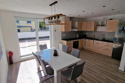 Wohnen auf Zeit Achern - 5 Zimmer, 100 m&sup2;, 570&euro; | Angebot:25383937