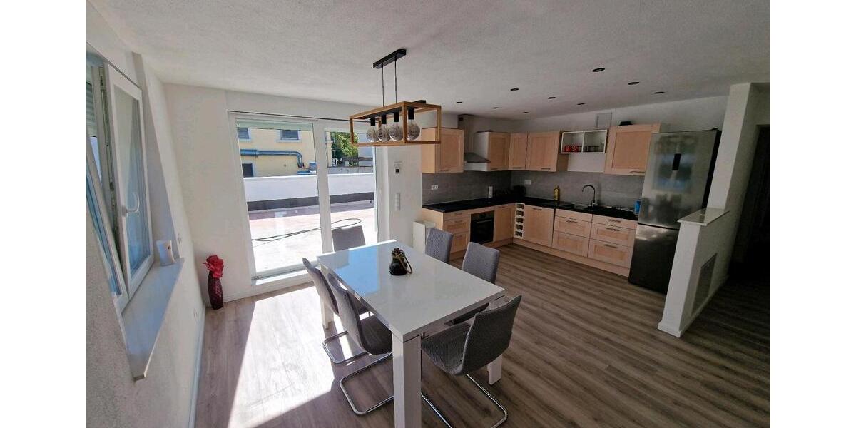 Wohnen auf Zeit Achern - 5 Zimmer, 100 m&sup2;, 570&euro; | Angebot:25383937