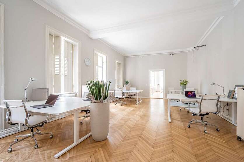 Büro in Fürth 3.000 € 30 m²