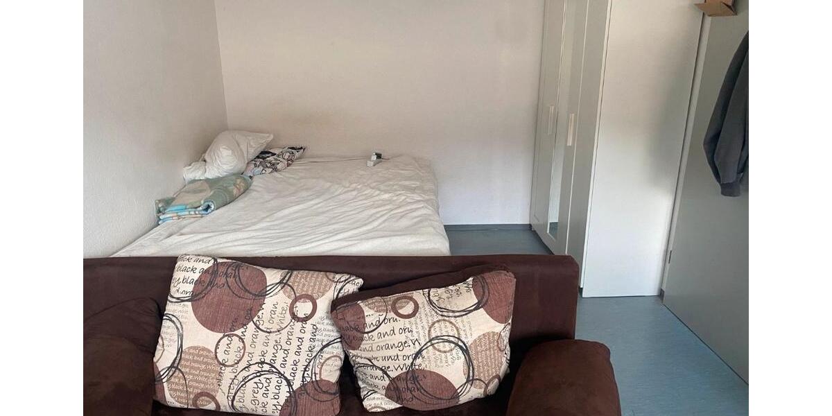 Etagenwohnung Hildesheim Bockfeld - 1 Zimmer, 24 m&sup2;, 315&euro; | Angebot:26039670