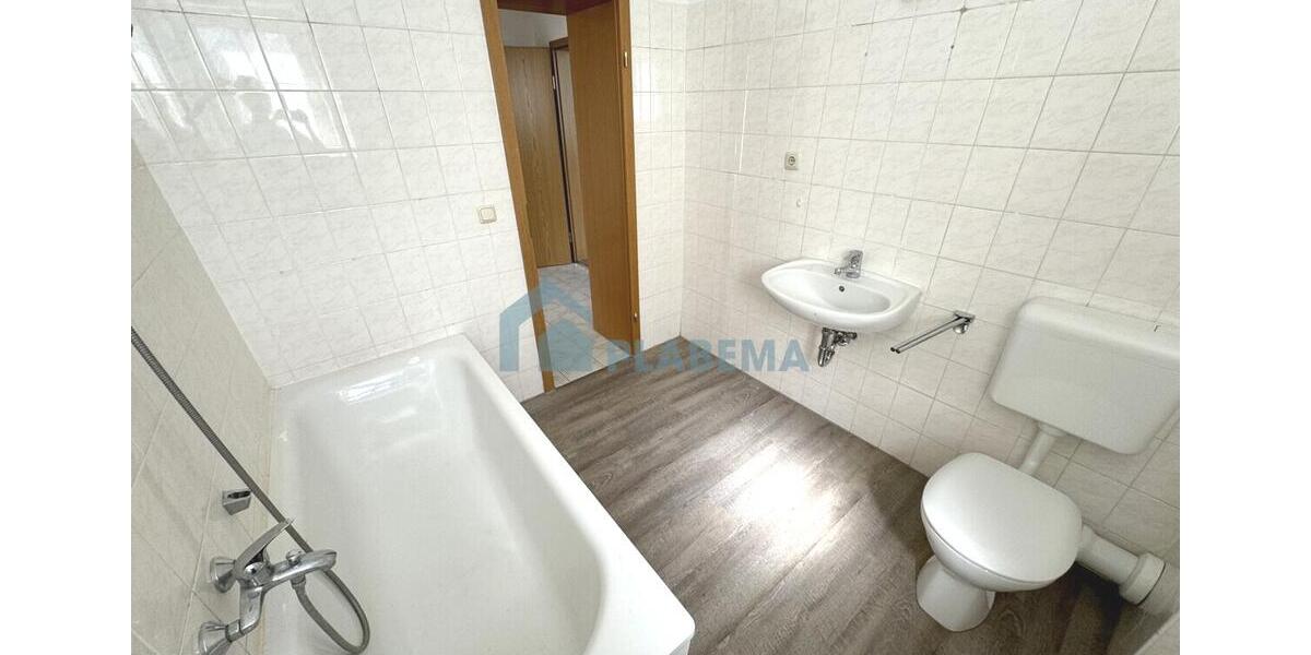 Etagenwohnung Parchim - 1 Zimmer, 52 m&sup2;, 572&euro; | Angebot:26442112