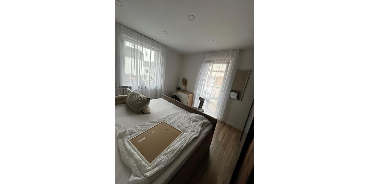 Etagenwohnung Wiesbaden Südost - 3 Zimmer, 80 m&sup2;, 1.450&euro; | Angebot:24848196