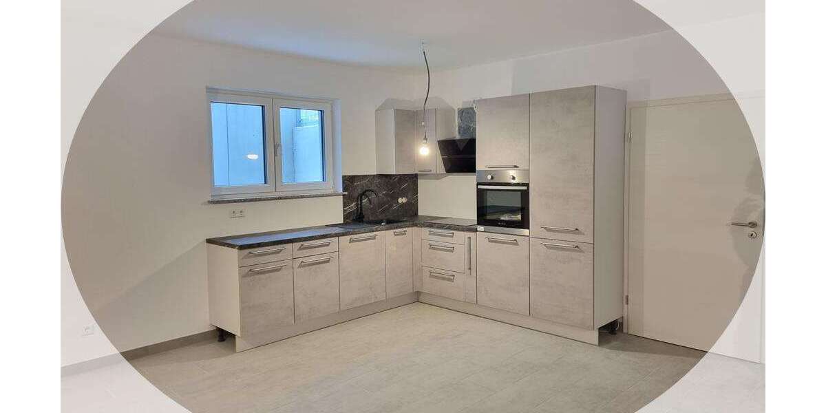 Etagenwohnung Wiesbaden Biebrich - 2 Zimmer, 82 m&sup2;, 860&euro; | Angebot:26312489