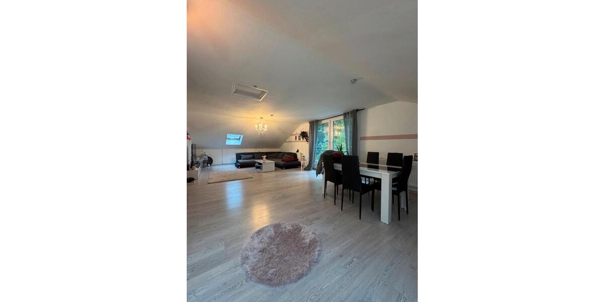 Dachgeschoßwohnung Schelklingen - 2.5 Zimmer, 80 m&sup2;, 650&euro; | Angebot:26695033