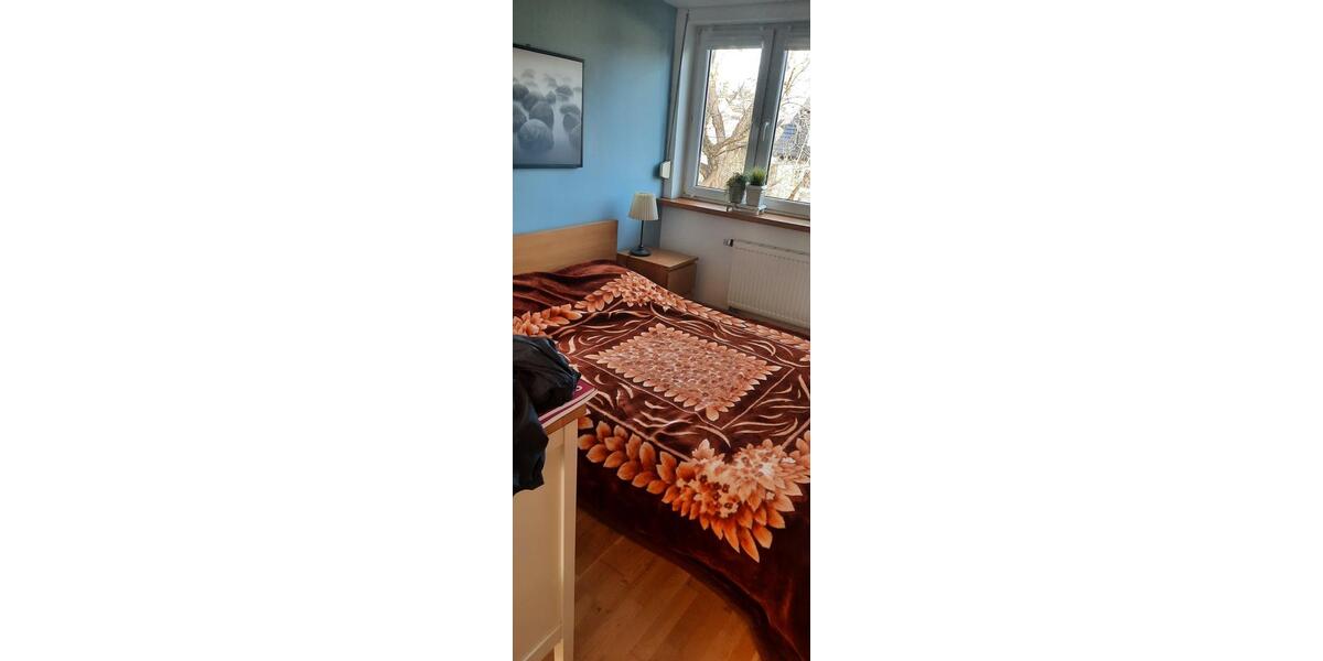 Dachgeschoßwohnung Frankfurt am Main Eschersheim - 1 Zimmer, 33 m&sup2;, 700&euro; | Angebot:25899313