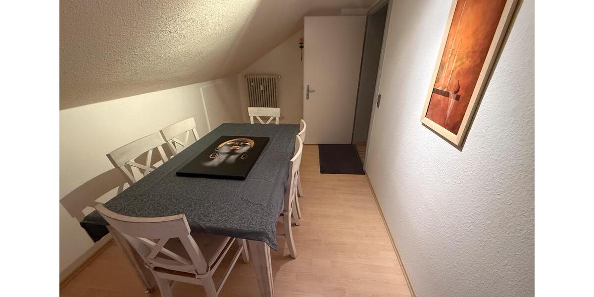 Dachgeschoßwohnung Mindelheim - 3 Zimmer, 60 m&sup2;, 990&euro; | Angebot:26671339