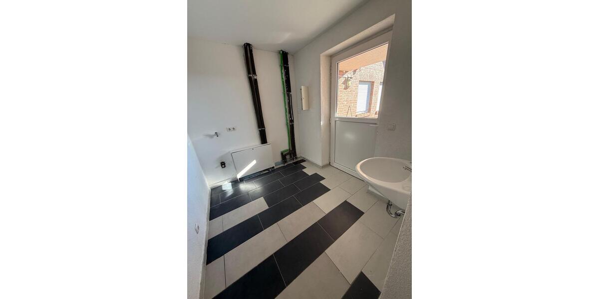 Erdgeschoßwohnung Soltau - 3 Zimmer, 82 m&sup2;, 870&euro; | Angebot:26698540