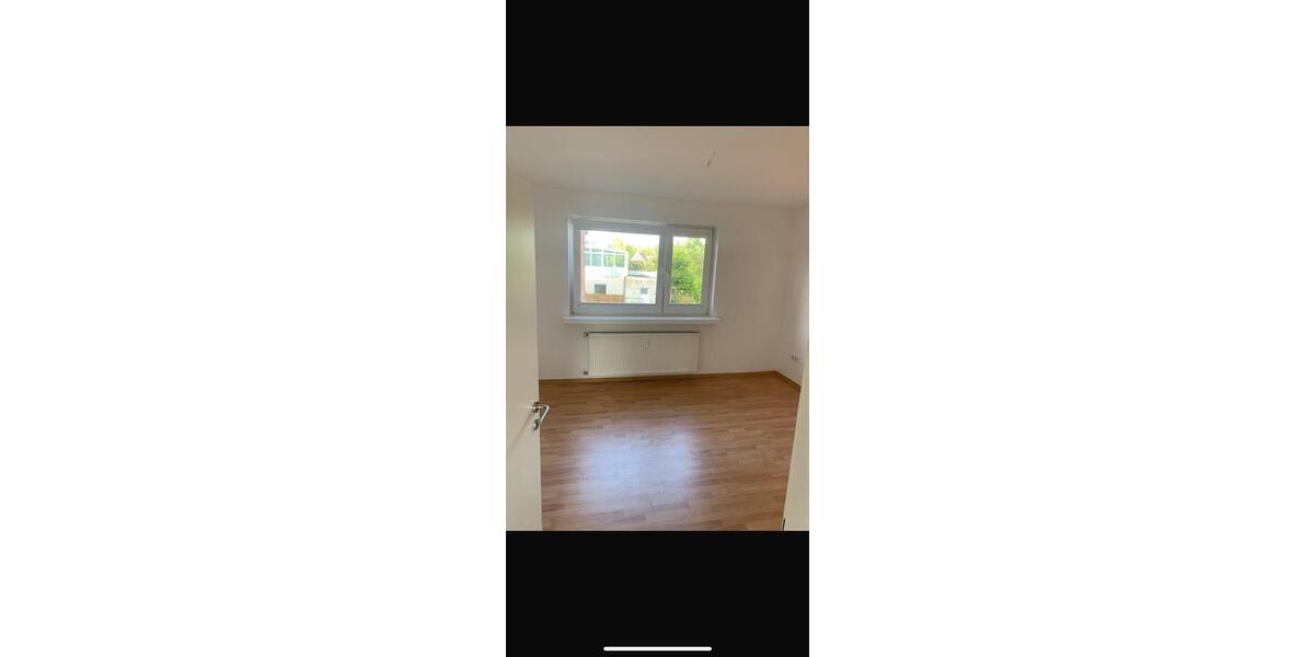 Etagenwohnung Oldenburg Bloherfelde - 3 Zimmer, 77 m&sup2;, 475&euro; | Angebot:24864757
