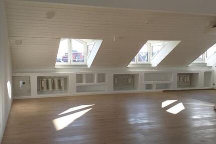 Emmendingen schöne helle Dachwohnung 2 zimmer