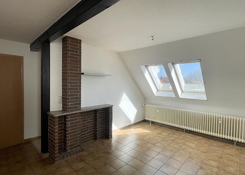 Dachgeschoßwohnung Gronau (Leine) - 3 Zimmer, 74 m&sup2;, 520&euro; | Angebot:26368169
