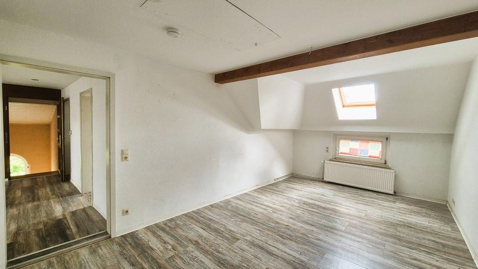 Dachgeschoßwohnung Sangerhausen - 3 Zimmer, 82 m&sup2;, 425&euro; | Angebot:21526607