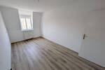 Etagenwohnung Zwickau Pölbitz - 2 Zimmer, 46 m&sup2;, 280&euro; | Angebot:26159702