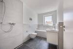 Erstbezug: Lichtdurchflutete 3-Zimmer-Wohnung im Penthouse-Stil in Bestlage von Alterlangen