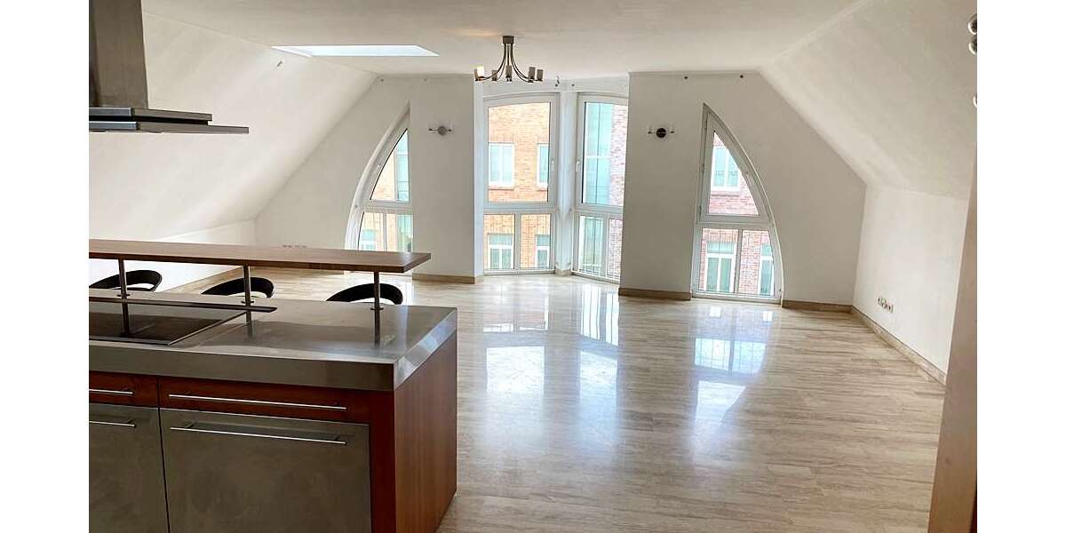 Etagenwohnung Itzehoe - 4 Zimmer, 122 m&sup2;, 990&euro; | Angebot:24559542