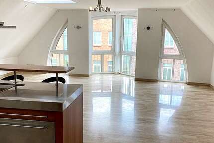 Wohnung Itzehoe - 4 Zimmer, 122 m&sup2;, 990&euro; | Angebot:24559542