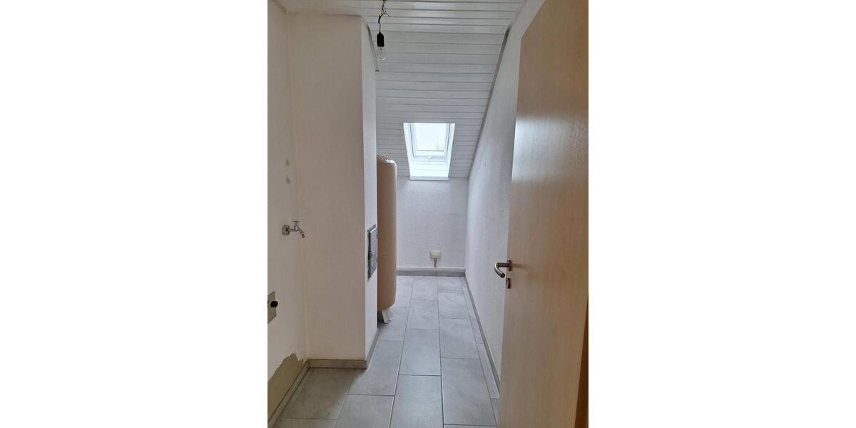 Etagenwohnung Crailsheim - 4 Zimmer, 96 m&sup2;, 1.040&euro; | Angebot:25512955