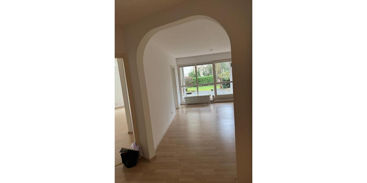 Terassenwohnung Bad Homburg - Einbauküche, Stellplatz , Haustier 2 zimmer