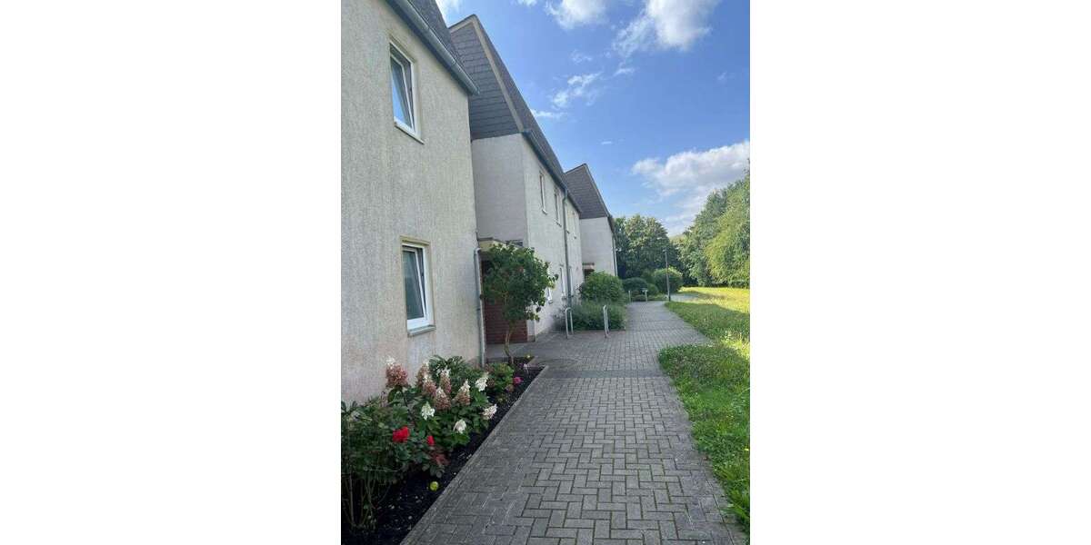 Etagenwohnung Sehnde - 2 Zimmer, 60 m&sup2;, 325&euro; | Angebot:26490828