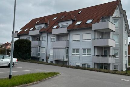 Wohnung Walldürn - 4 Zimmer, 97 m&sup2;, 850&euro; | Angebot:26129571