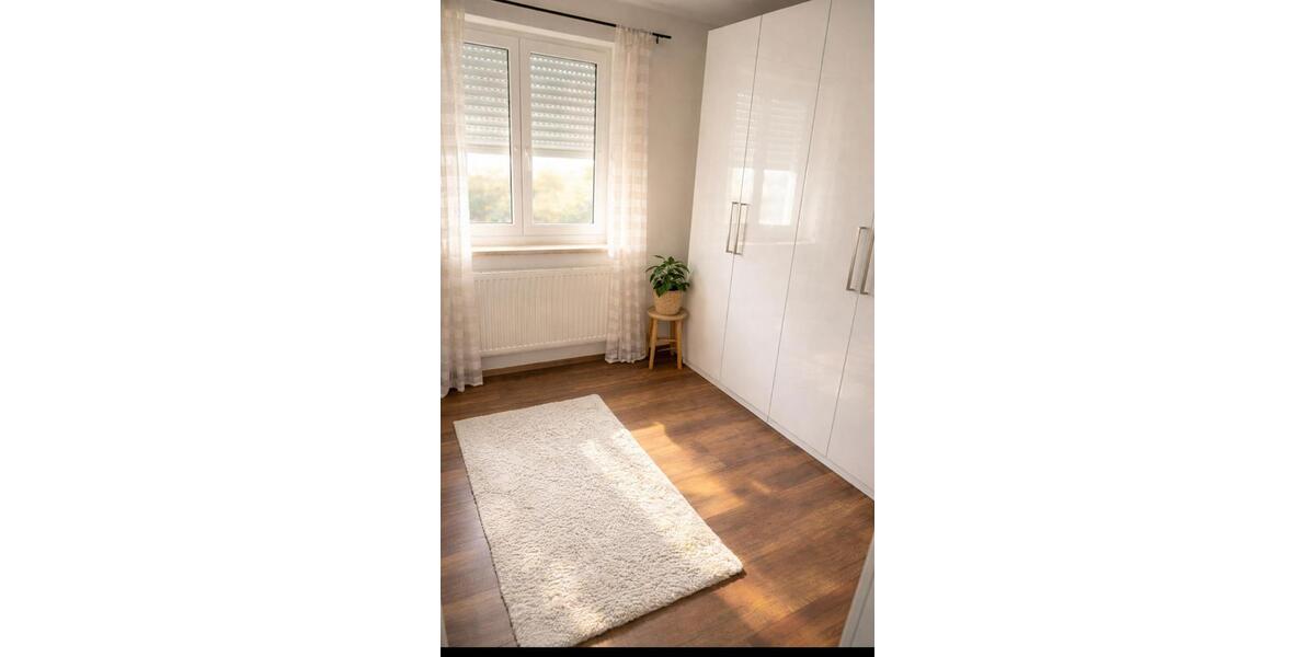 Erdgeschoßwohnung Irchenrieth - 3 Zimmer, 80 m&sup2;, 1.150&euro; | Angebot:25887723