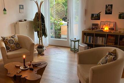Untermiete schöner Praxisraum für PsychotherapieHeilarbeit 1 zimmer