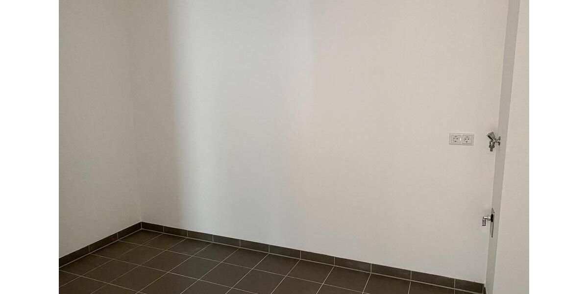 Erdgeschoßwohnung Lahr (Schwarzwald) - 3 Zimmer, 89 m&sup2;, 1.055&euro; | Angebot:25507813