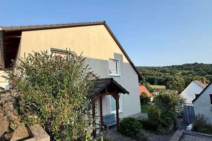 Wohnung Helsa - 3 Zimmer, 83 m&sup2;, 650&euro; | Angebot:25352043