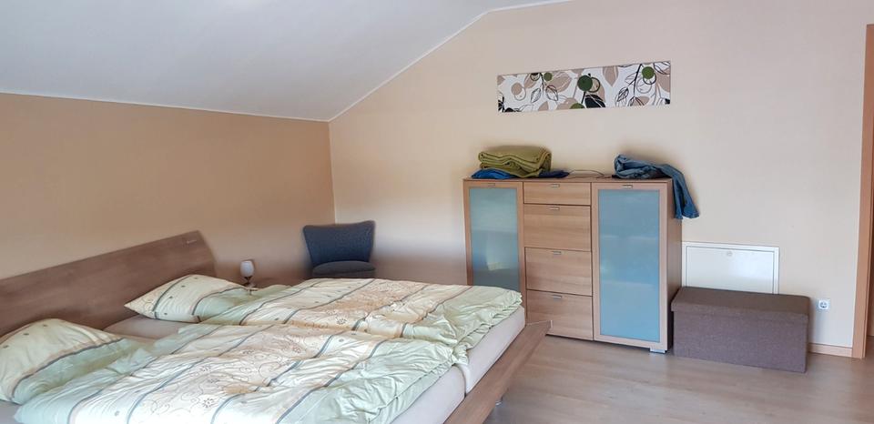 Dachgeschoßwohnung Werdohl - 4 Zimmer, 98 m&sup2;, 600&euro; | Angebot:26148087