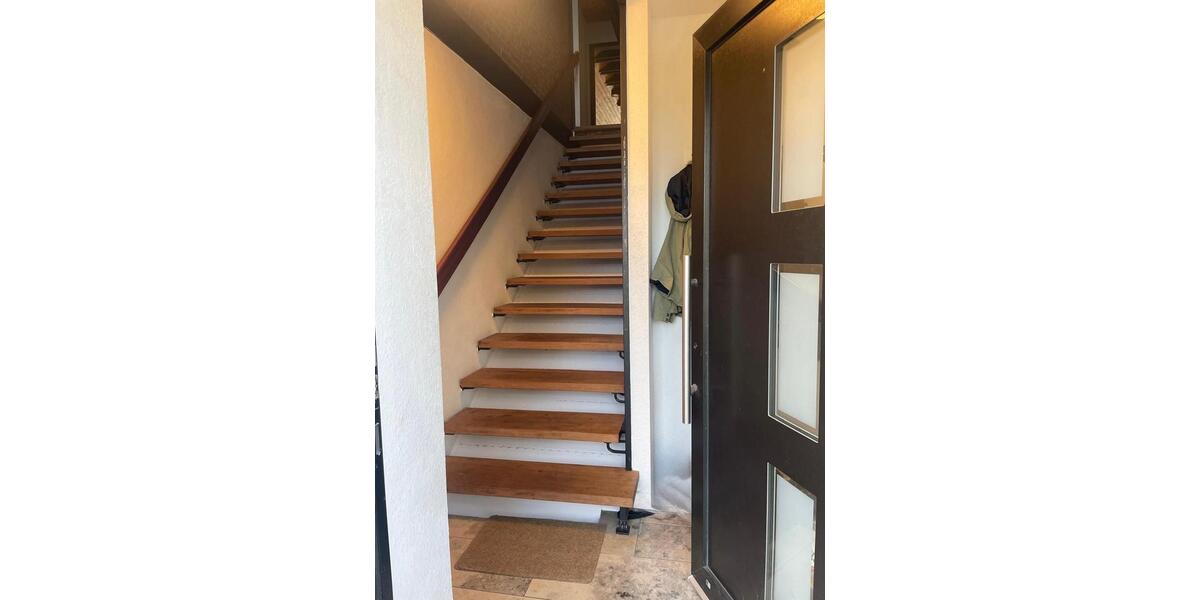 Dachgeschoßwohnung Celle Neustadt/Heese - 3 Zimmer, 99 m&sup2;, 800&euro; | Angebot:26314158