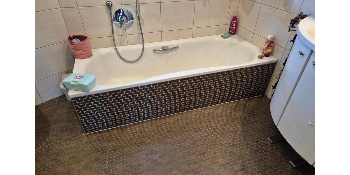 Einfamilienhaus Niederaula - 7 Zimmer, 150 m&sup2;, 1.500&euro; | Angebot:25416138