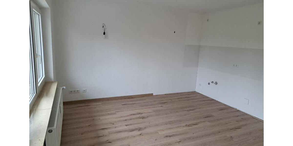 2 Zi.-Whg. mit Balkon auch Kurzzeitmiete möglich 2 zimmer