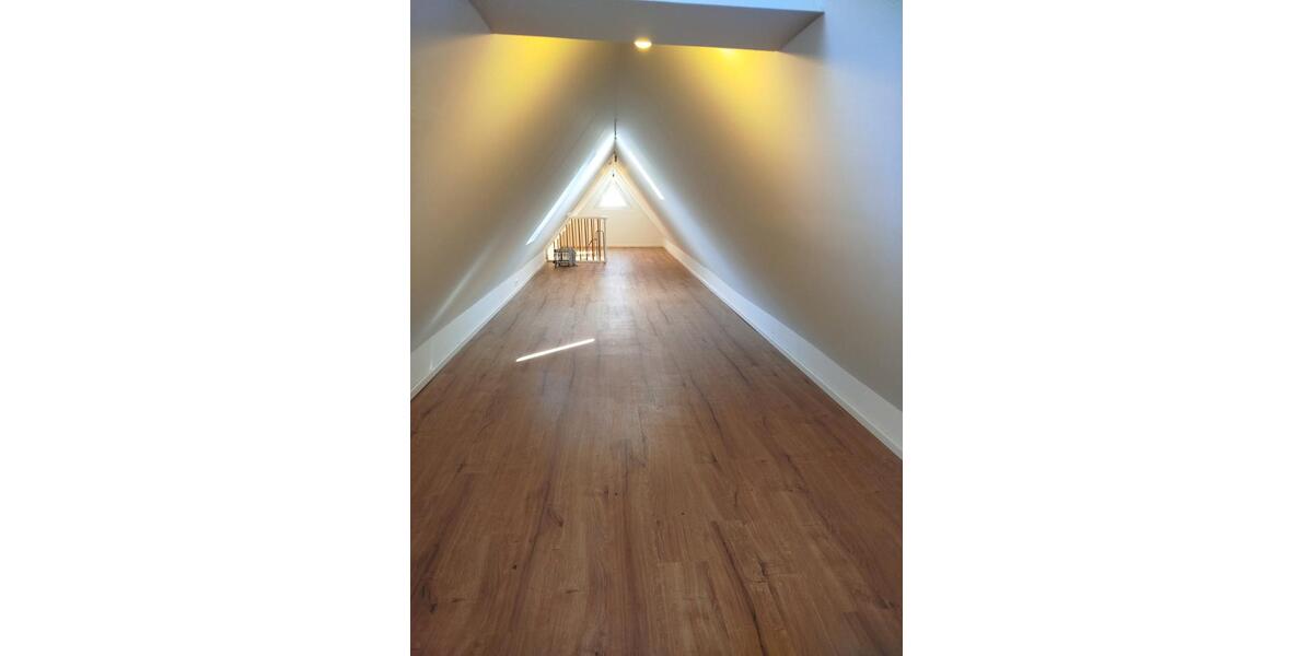 Doppelhaushälfte Erkner - 4.5 Zimmer, 90 m&sup2;, 1.700&euro; | Angebot:26493828