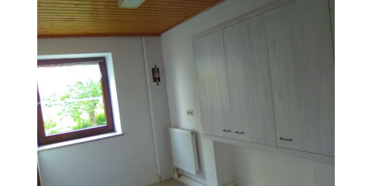 Erdgeschoßwohnung Kirchberg - 3 Zimmer, 100 m&sup2;, 875&euro; | Angebot:26288317
