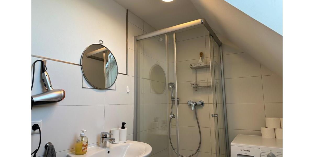 Wohnen auf Zeit Deizisau - 3 Zimmer, 75 m&sup2;, 2.100&euro; | Angebot:26216225