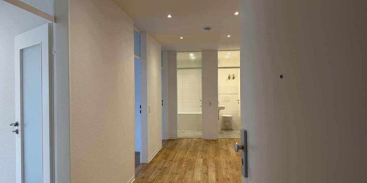 Etagenwohnung Karlsruhe - 3 Zimmer, 89 m&sup2;, 1.250&euro; | Angebot:25180871