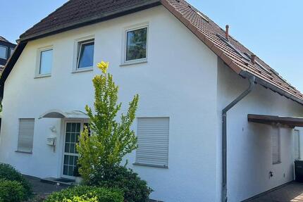 3 ZKB, 1.OG, ca. 108qm, zentral in Dorum 3 zimmer