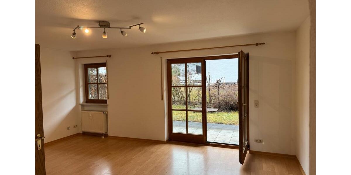 Erdgeschoßwohnung Bischofswiesen - 1 Zimmer, 37 m&sup2;, 660&euro; | Angebot:25171746