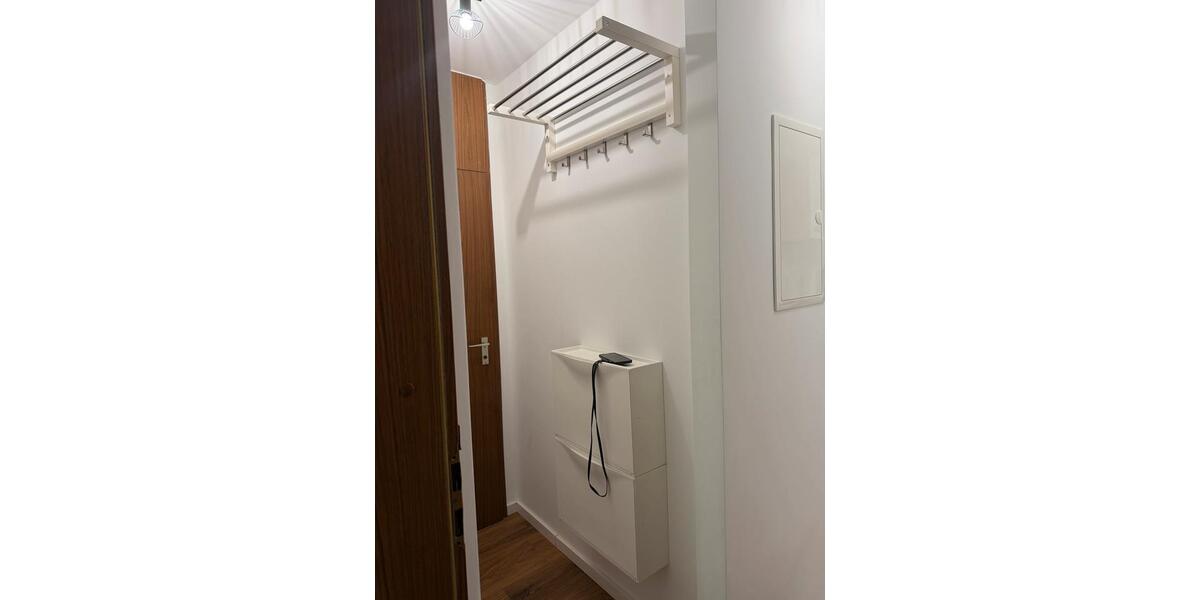 Etagenwohnung Leonberg - 1 Zimmer, 38 m&sup2;, 1.000&euro; | Angebot:26566832
