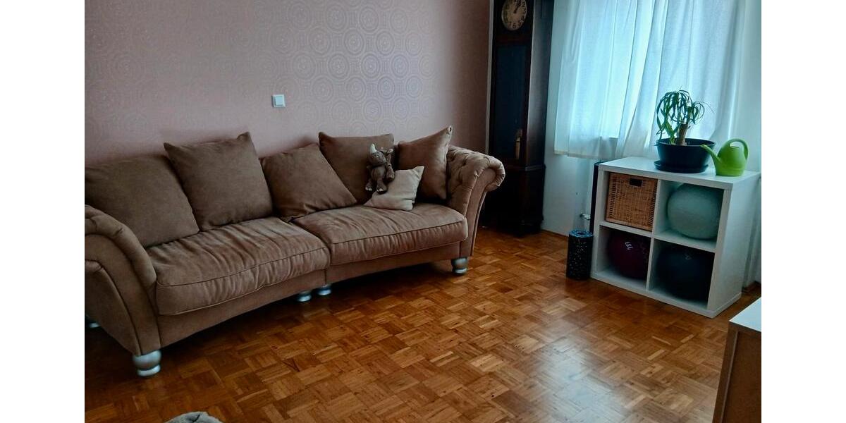 Dachgeschoßwohnung Kupferzell - 4 Zimmer, 110 m&sup2;, 1.100&euro; | Angebot:26029816