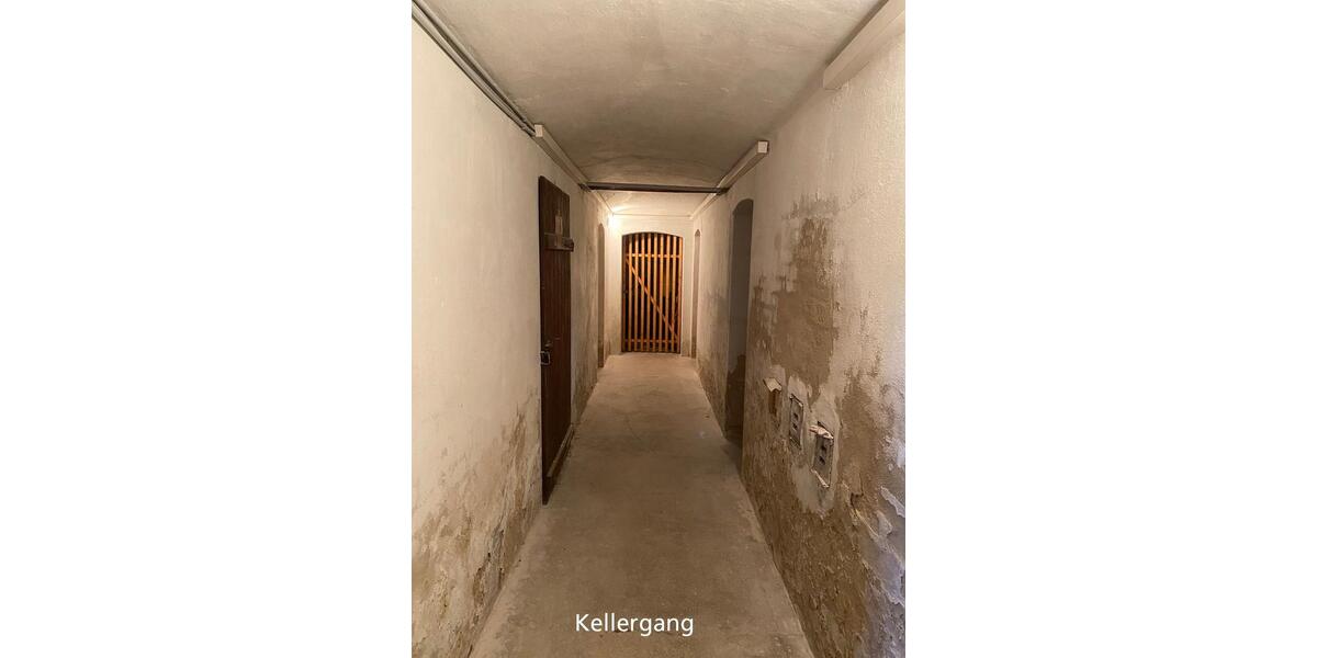 Etagenwohnung Quedlinburg - 4 Zimmer, 110 m&sup2;, 840&euro; | Angebot:26549780