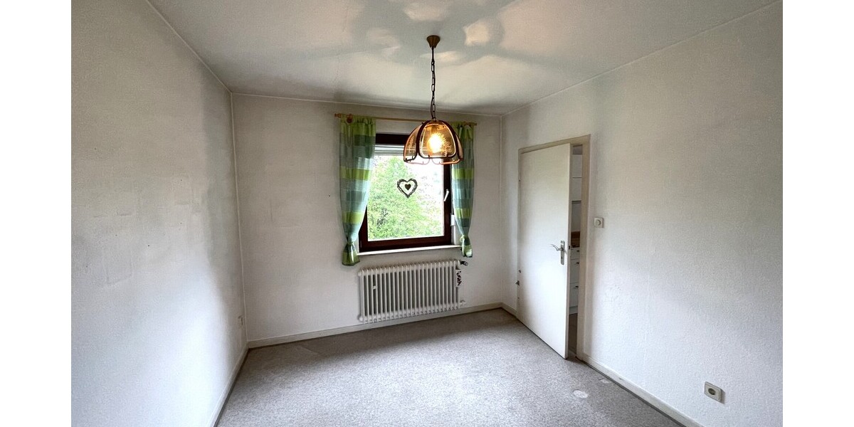 Einfamilienhaus mit großem Garten - Einfamilienhaus Königswinter / Thomasberg Thomasberg | Angebot:27070556