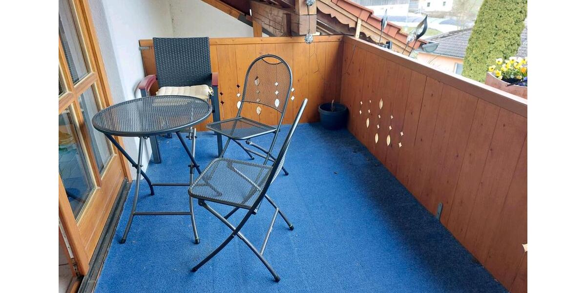 Dachgeschoßwohnung Bodenkirchen - 3 Zimmer, 90 m&sup2;, 820&euro; | Angebot:26250515