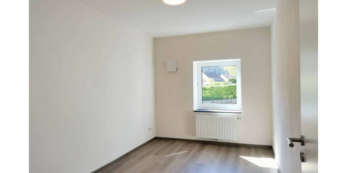 Etagenwohnung Waxweiler - 3 Zimmer, 79 m&sup2;, 900&euro; | Angebot:26595042