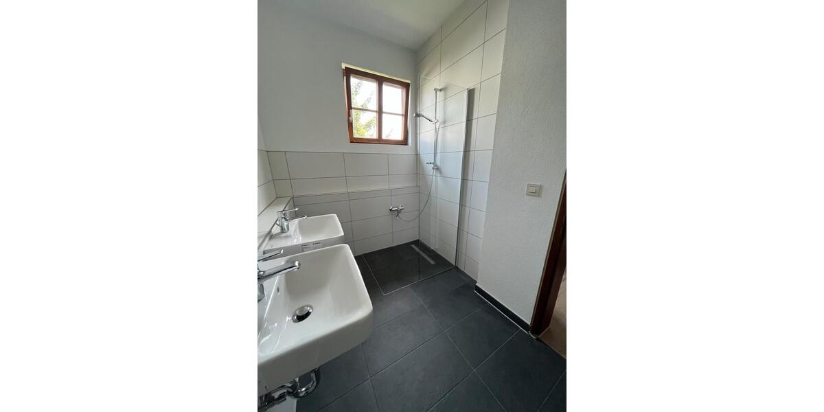 Etagenwohnung Ilsfeld - 4 Zimmer, 94 m&sup2;, 1.100&euro; | Angebot:24732670