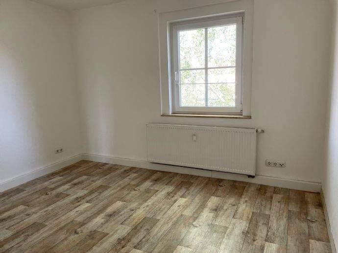 Etagenwohnung Schkopau Korbetha - 3 Zimmer, 68 m&sup2;, 550&euro; | Angebot:26799317