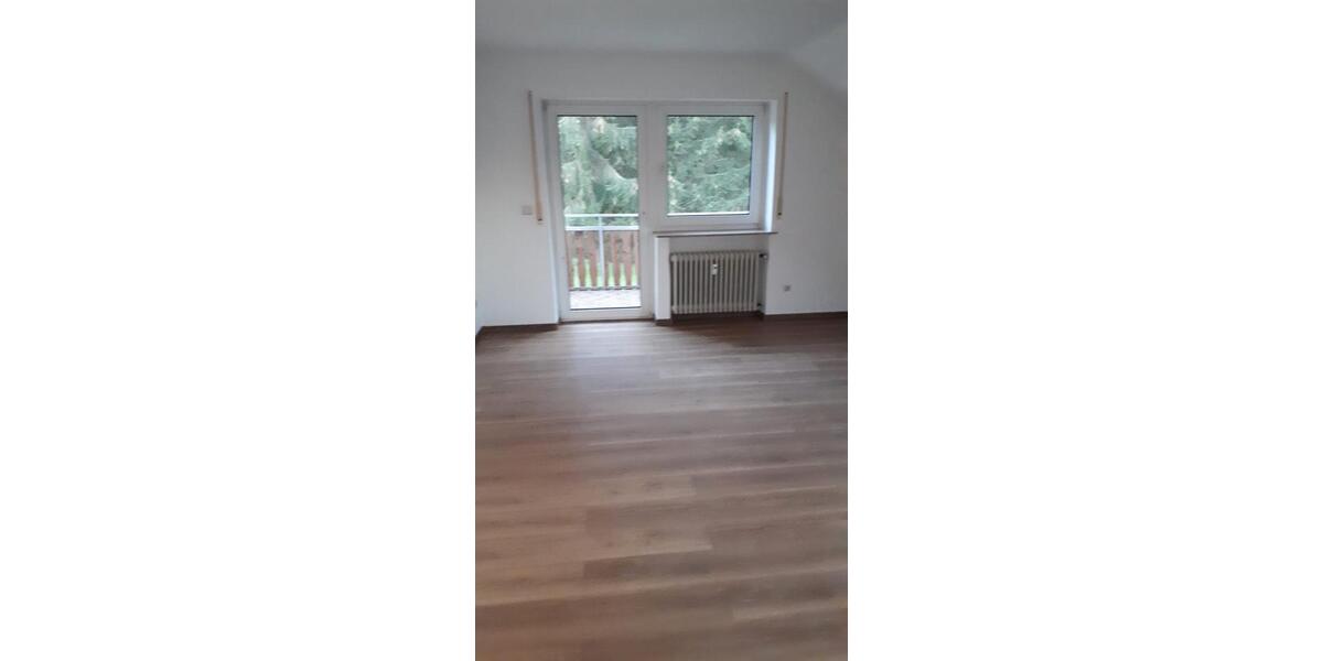 Dachgeschoßwohnung Kötz - 3 Zimmer, 110 m&sup2;, 1.000&euro; | Angebot:26355446