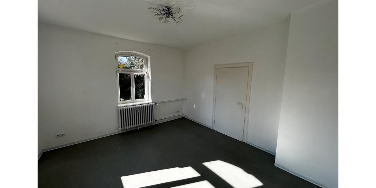 Gewerbeobjekt Neukirchen - 350&euro; | Angebot:25369581